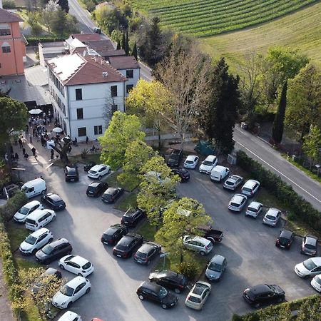 La Torre Hotel Moie Eksteriør bilde
