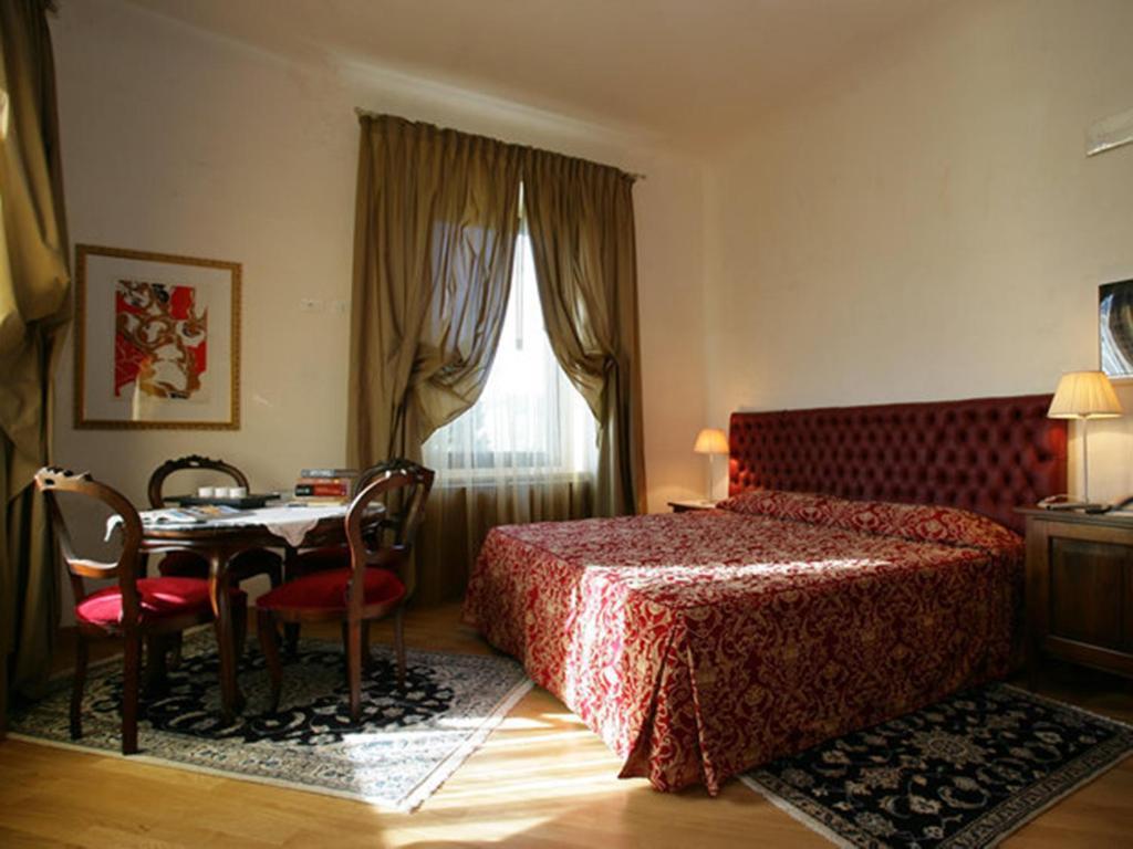 La Torre Hotel Moie Rom bilde