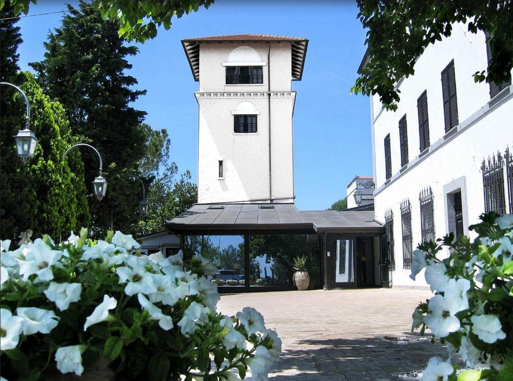 La Torre Hotel Moie Eksteriør bilde