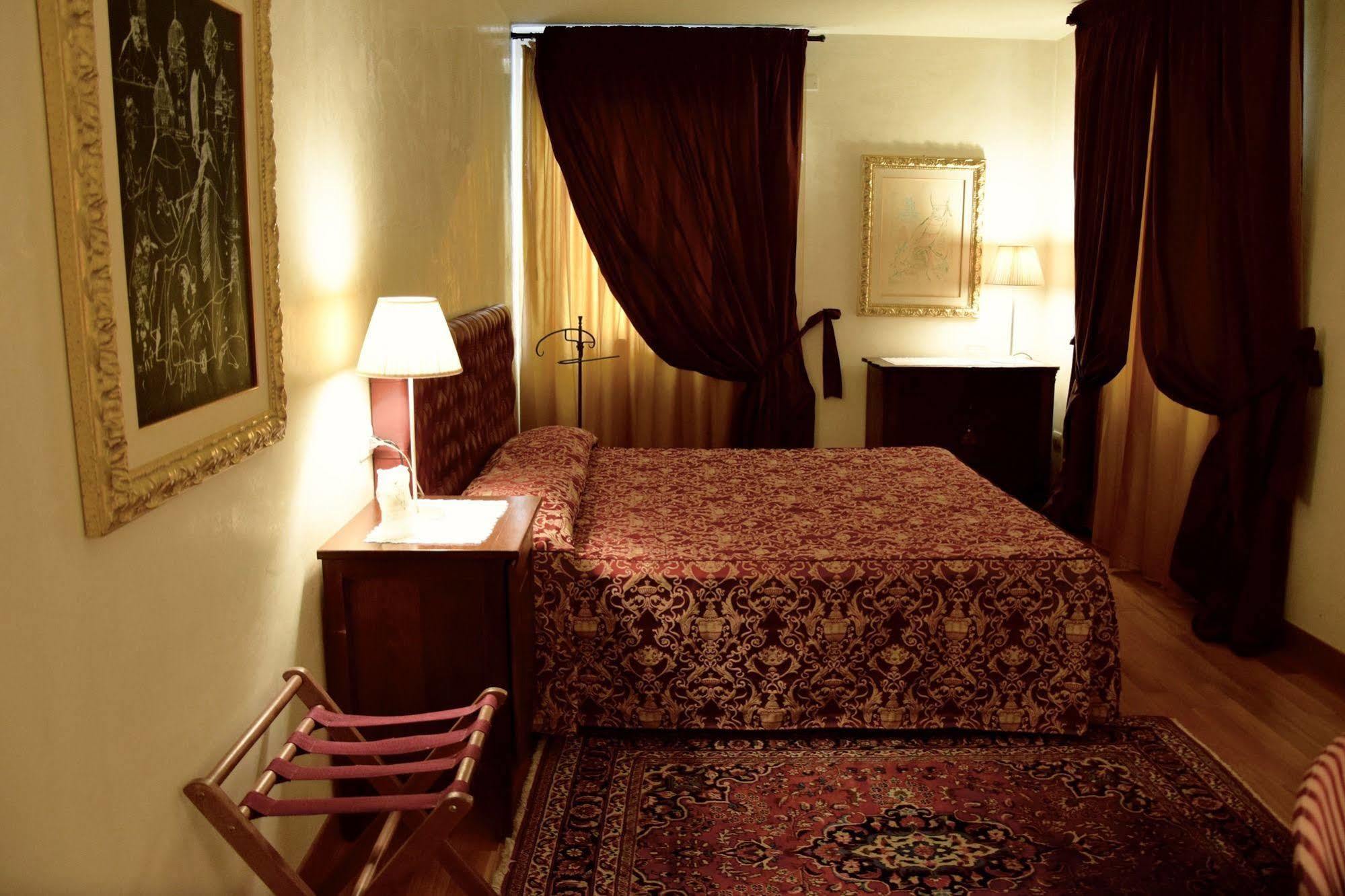 La Torre Hotel Moie Eksteriør bilde